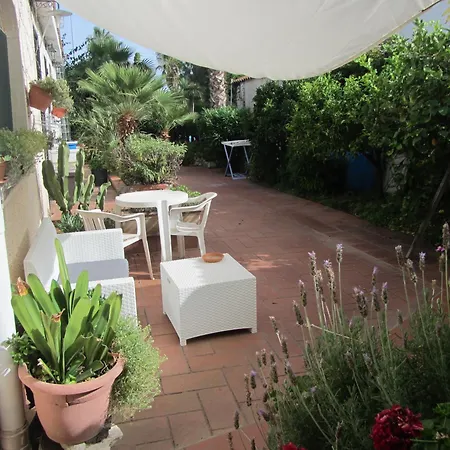 盐和太阳住宿加早餐酒店 住宿加早餐酒店