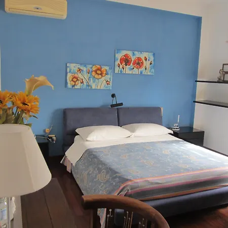 住宿加早餐酒店 盐和太阳住宿加早餐酒店 圣卡塔尔多