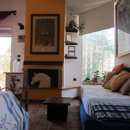 盐和太阳住宿加早餐酒店 圣卡塔尔多